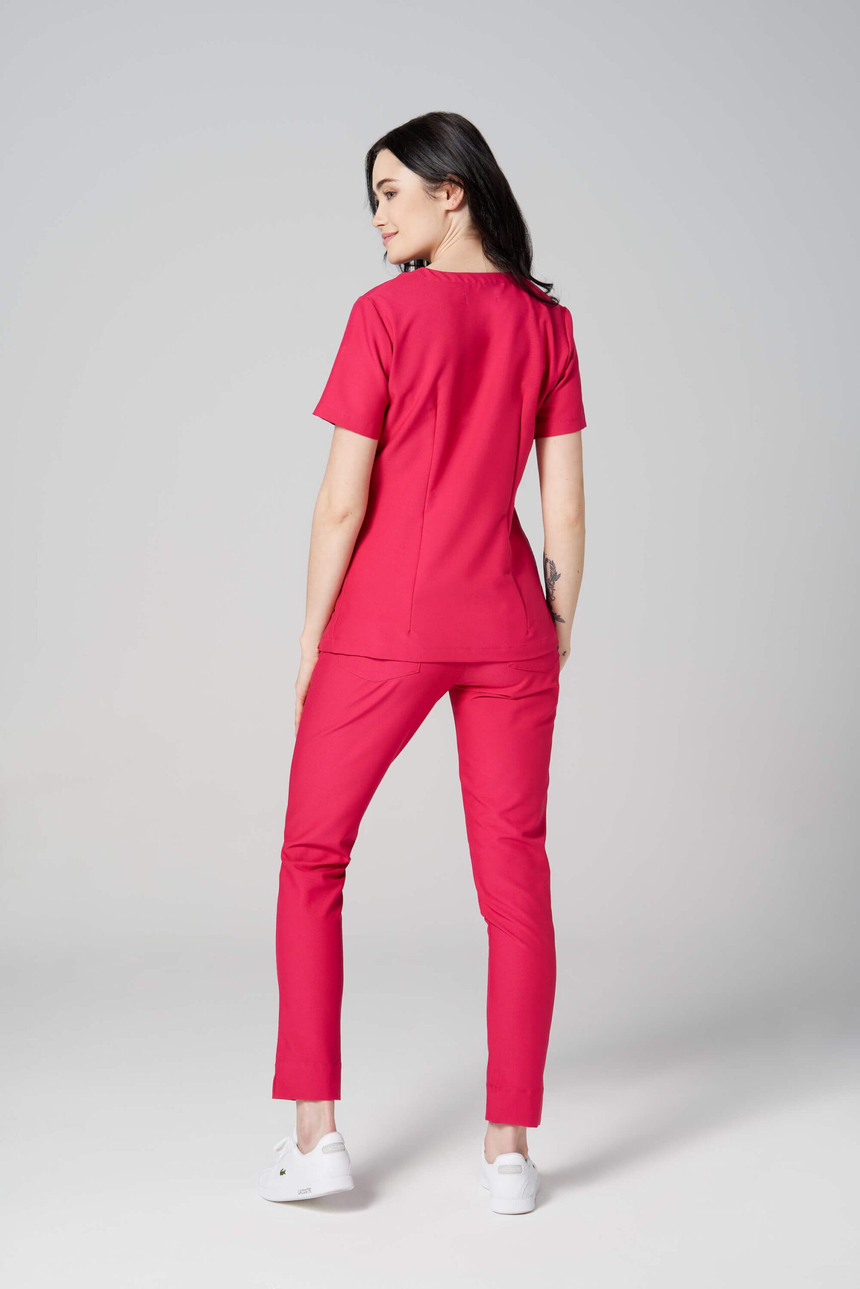Bluza medyczna damska CORNEA z magnesami deep raspberry
