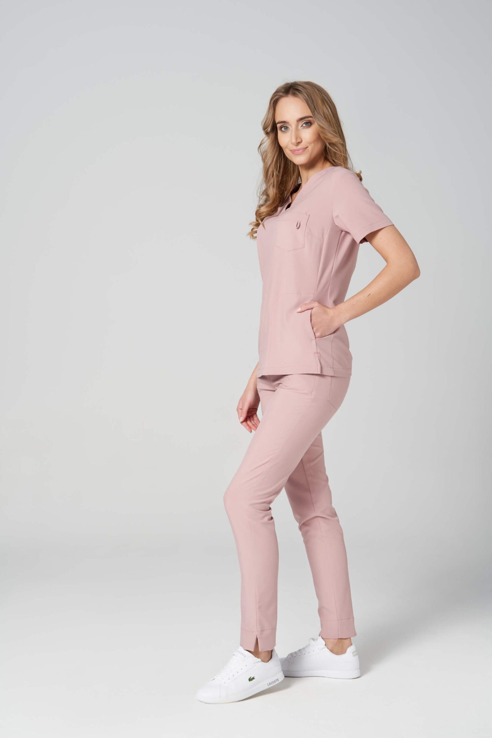 Bluza medyczna damska CORNEA z magnesami powder pink