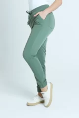 Spodnie medyczne damskie joggery Tibia olive green